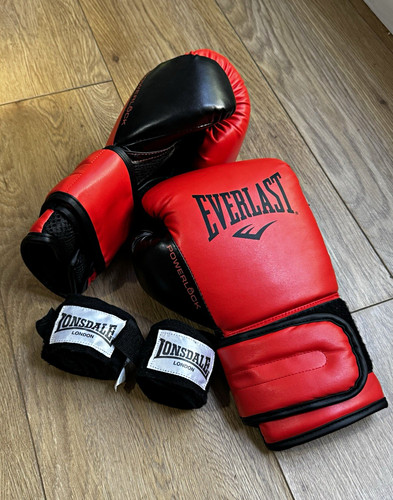 Everlast 10oz boxing - everlast,